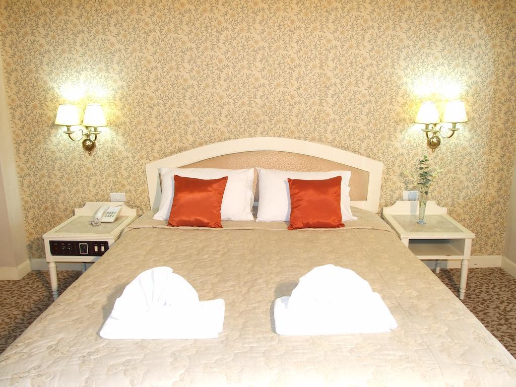 Ratchada City Hotel Бангкок Экстерьер фото