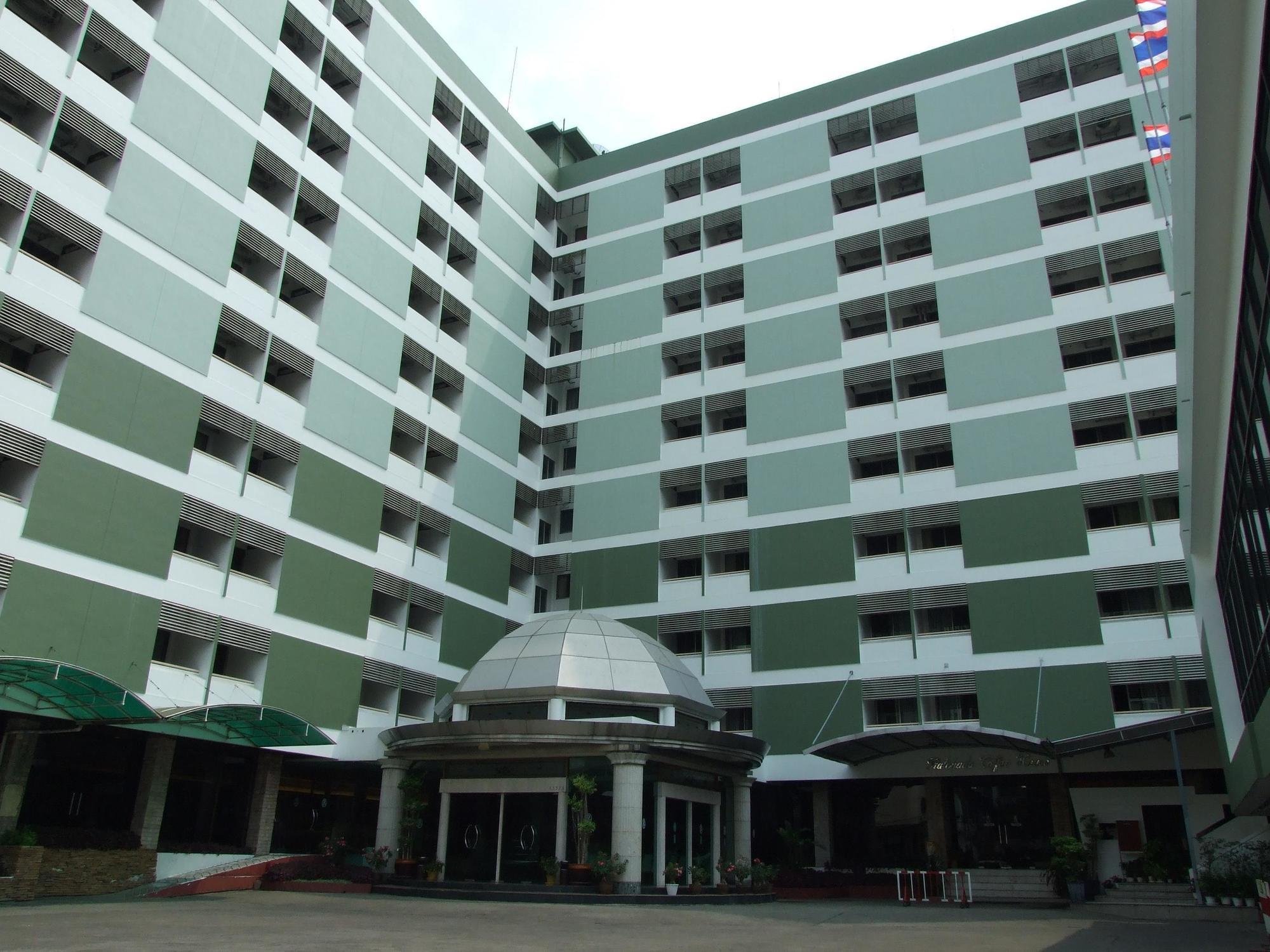 Ratchada City Hotel Бангкок Экстерьер фото
